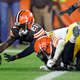 Cleveland Browns CB Denzel Ward hops on the fumble to score a defensive TD for his squad